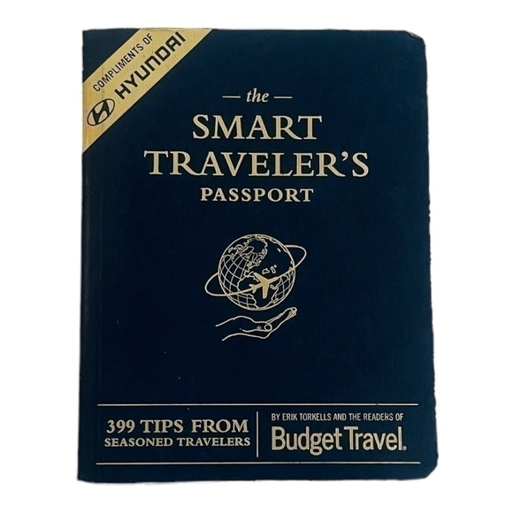 Traveling Guide The Smart Traveler's Passport 399 Tips from Seasoned Travelers - Picture 1 of 2